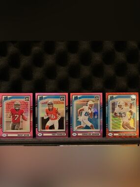 Panini Pink-Prizm Football Trading Card Set